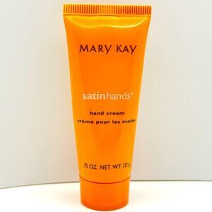 $5 🌸 Extra Emollient Night Cream ~ Mary Kay ~ NEW